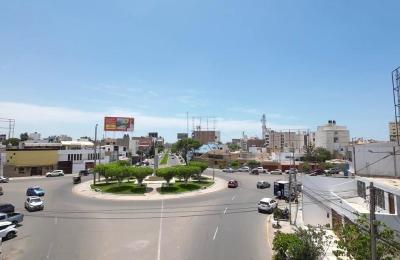 VENTA DE CASA EN CALLE LOS SAUCES, URB. SANTA VICTORIA